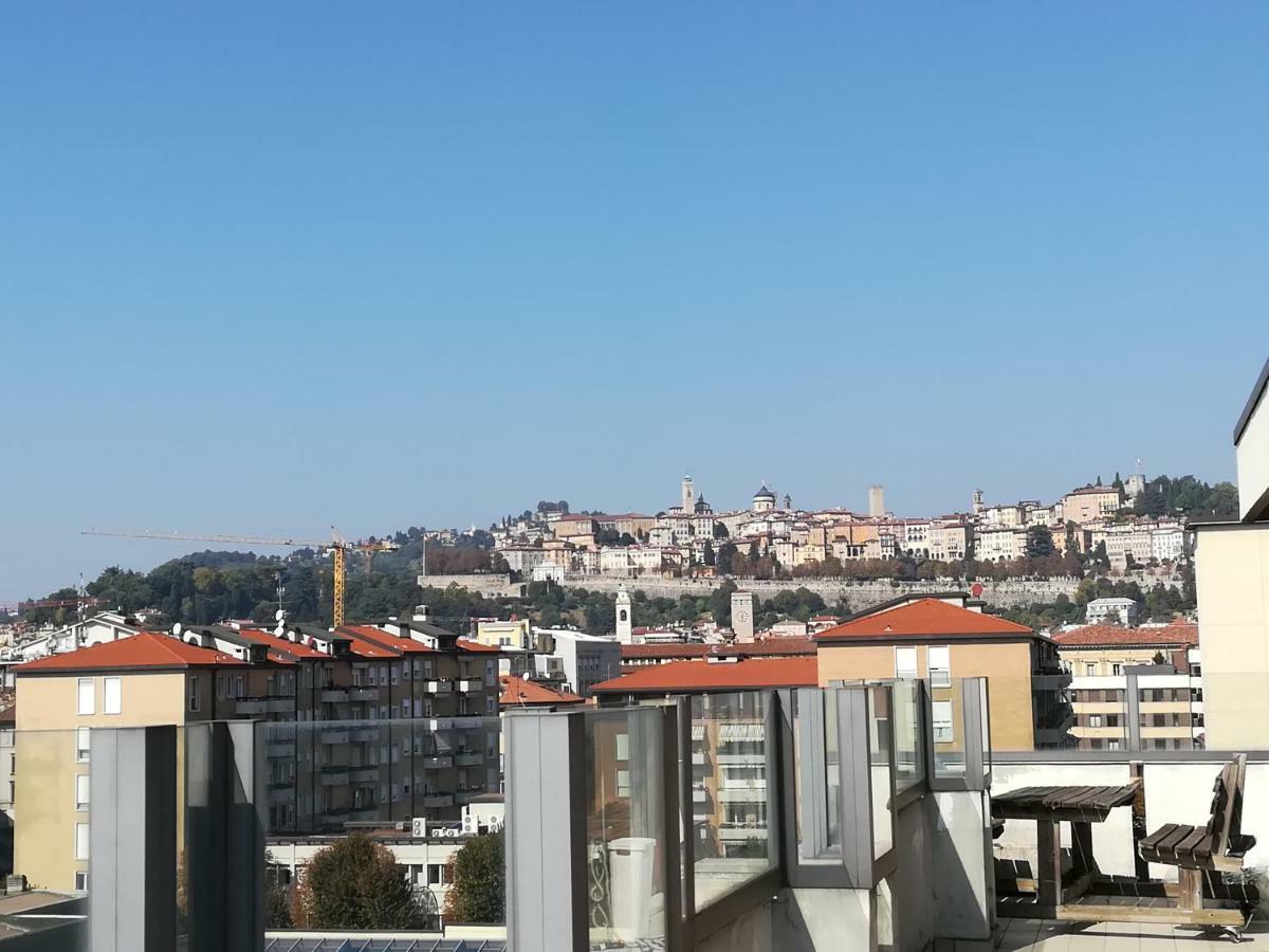 Idea Bed & Breakfast Bergamo Bagian luar foto