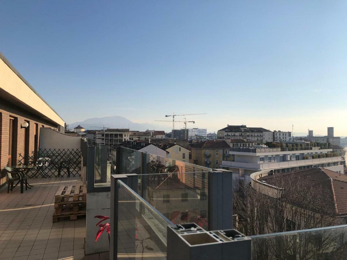 Idea Bed & Breakfast Bergamo Bagian luar foto